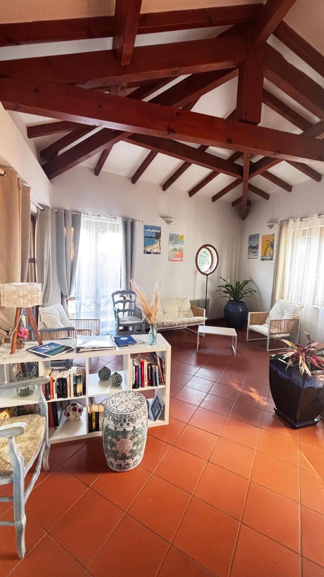 Hotel La Bastide Le Lavandou Bagian luar foto