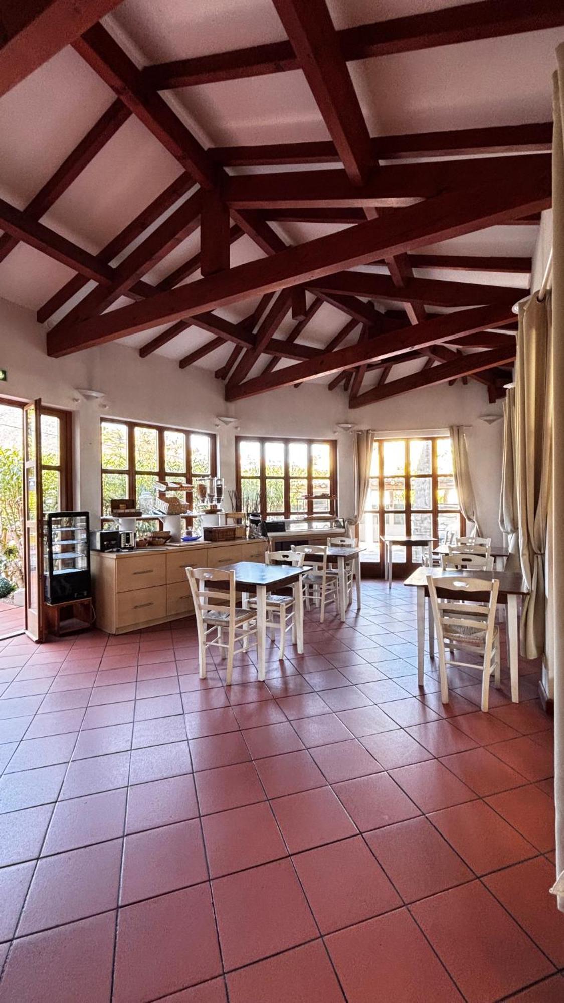 Hotel La Bastide Le Lavandou Bagian luar foto