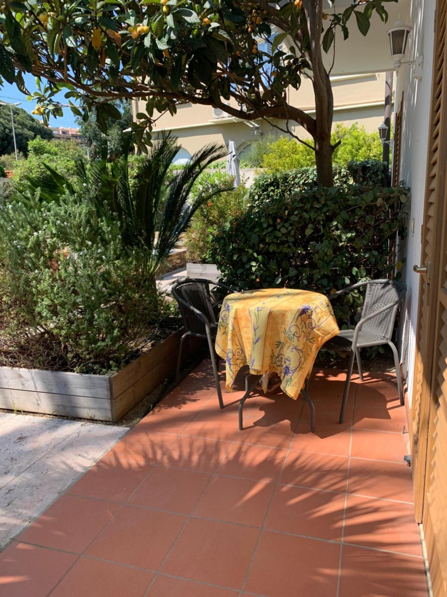 Hotel La Bastide Le Lavandou Bagian luar foto